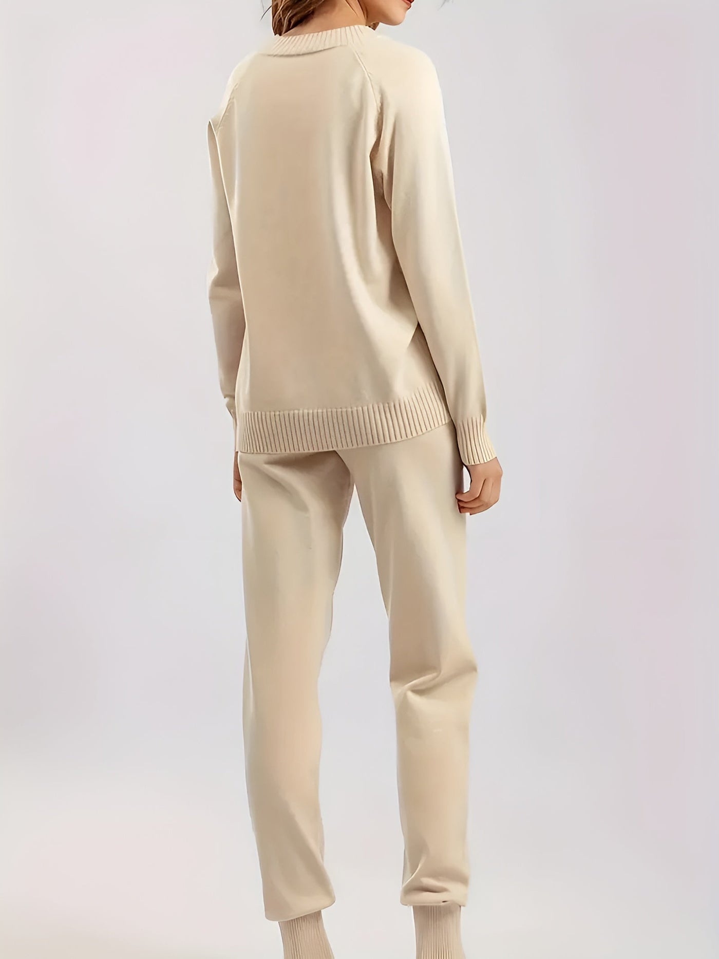 Leonora -  Behageligt sæt med lange ærmer